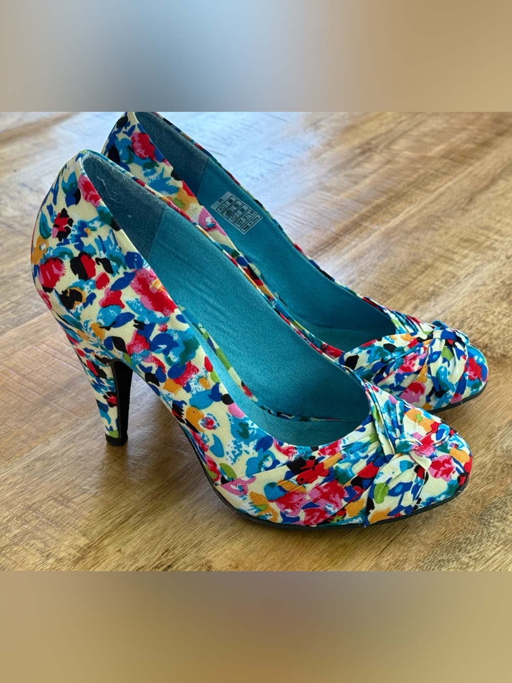 K9 by Rocket Dog Floral Pumps 7.5 M Colorful Retro Y2K Pleated Heels Rare